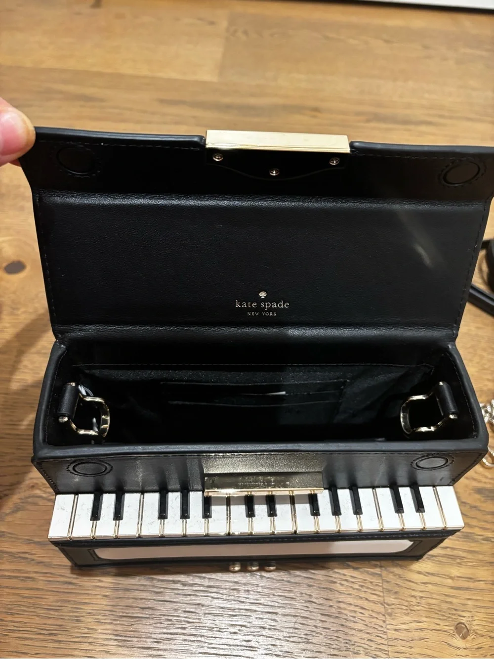Kate Spade Pitch Perfect Piano